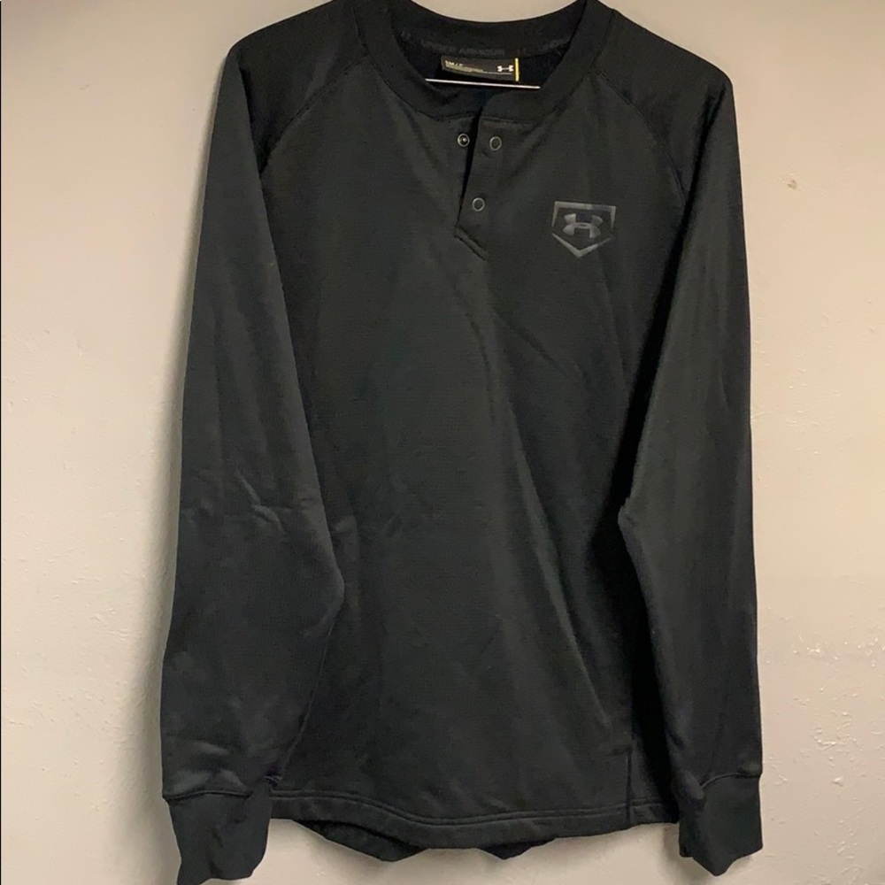 Under Armour baseball warm up